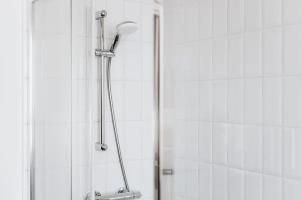 Baños con pintura epoxi en Pamplona
